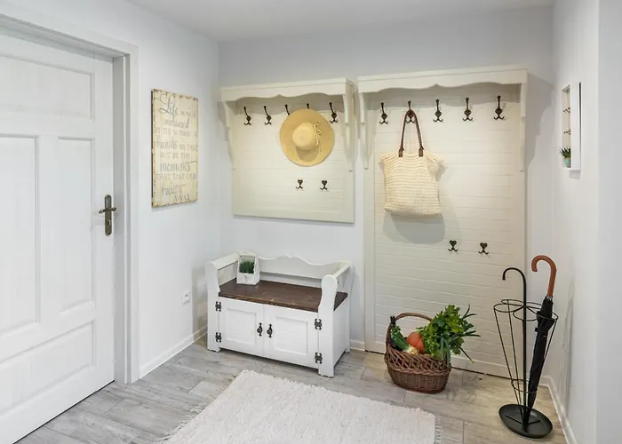 Ester - Luxury Provencal House In Orava Ferienhaus