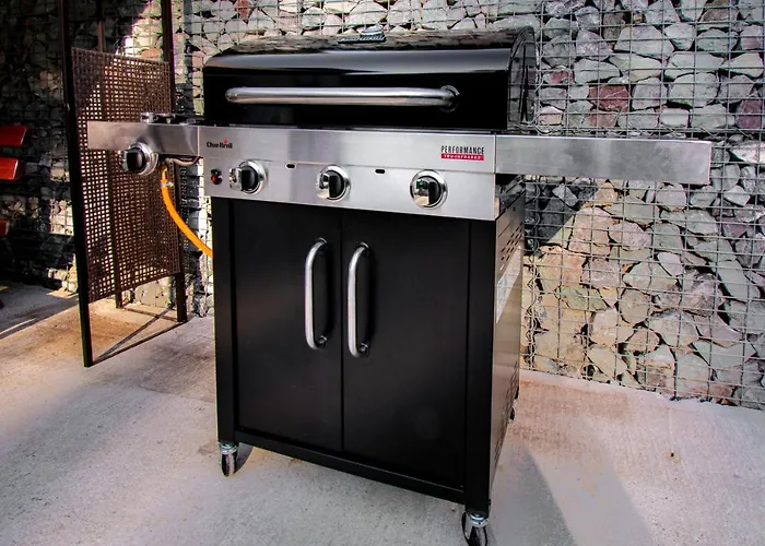 Ester - Luxury Provencal House In Orava